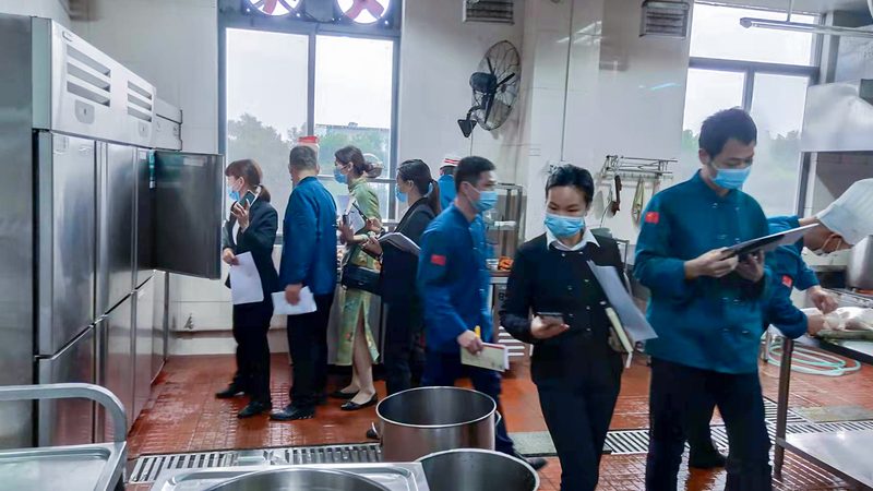 膨化食品过期了怎么办？正确处理方法解析