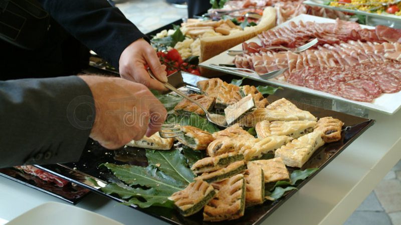 食品代加工与OEM：揭秘背后的区别与联系