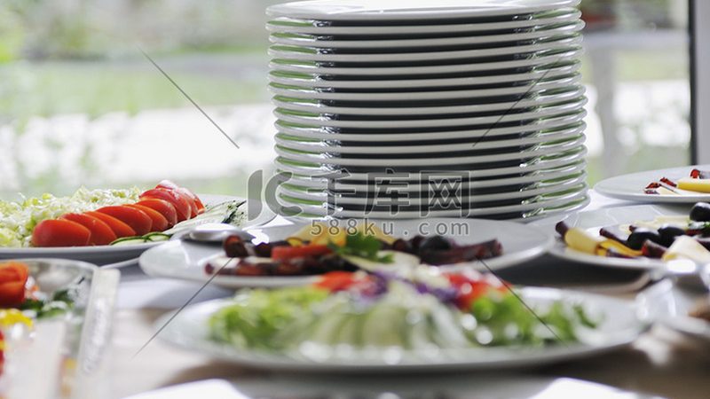小食品代加工：揭秘其背后的行业秘密与适合人群**